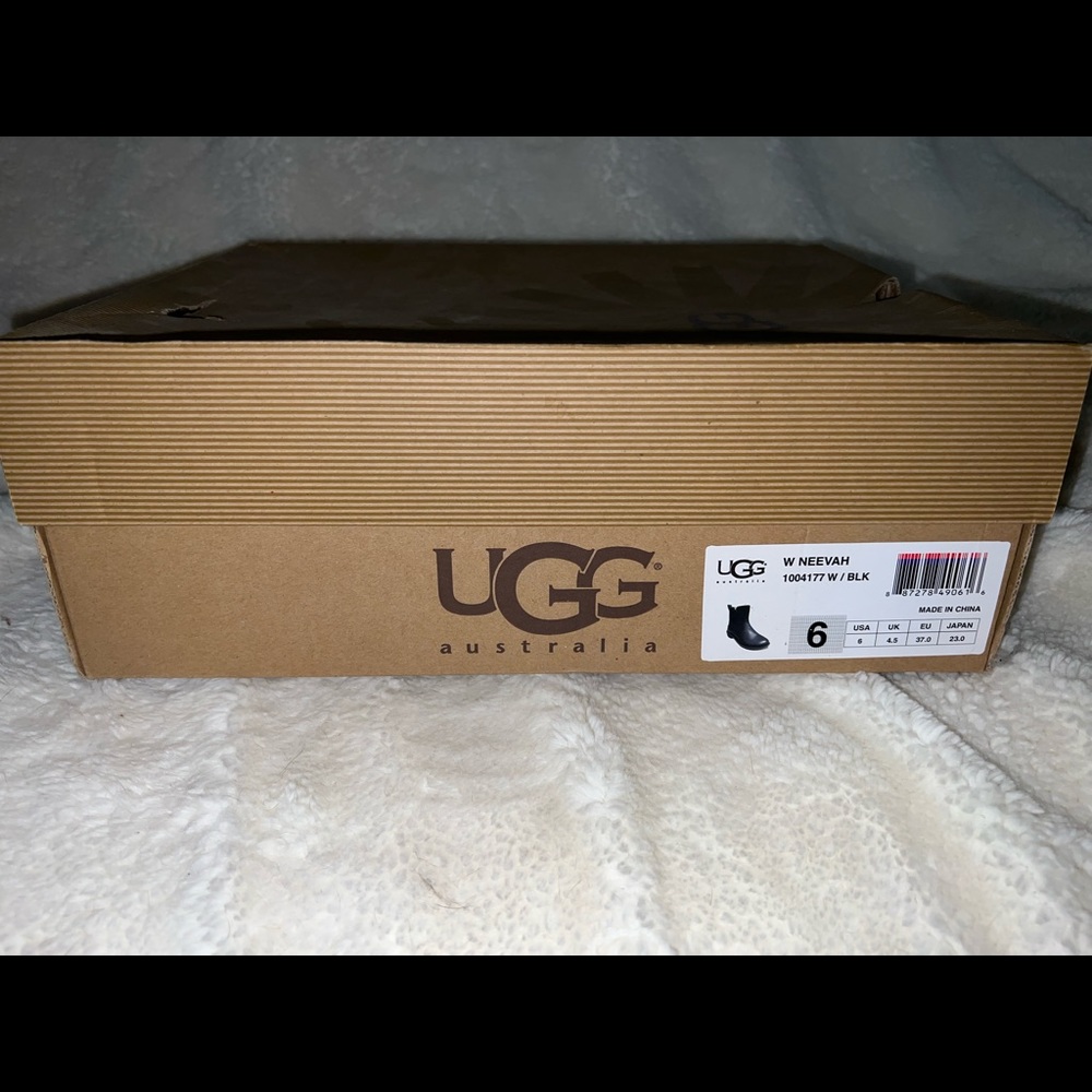 UGG boots. great boots, all leather, fur inside , worn maybe a total of 4 times.